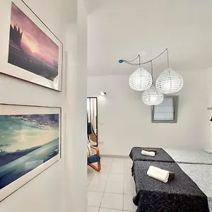 Casa Ana Con Jardin Punta Del Hidalgo